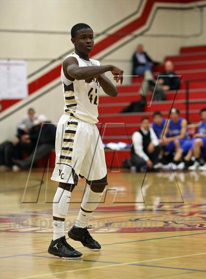 Thumbnail 1 in Davis vs Yuba City (Bronco Roundup) photogallery.