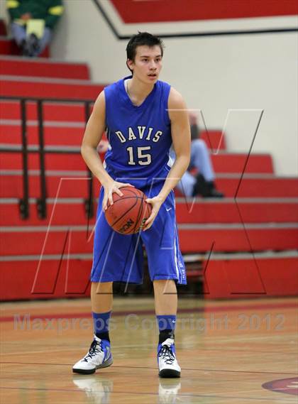 Thumbnail 2 in Davis vs Yuba City (Bronco Roundup) photogallery.