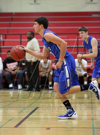 Thumbnail 2 in Davis vs Yuba City (Bronco Roundup) photogallery.