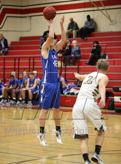 Thumbnail 3 in Davis vs Yuba City (Bronco Roundup) photogallery.