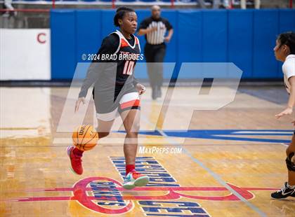 Thumbnail 2 in Holmes County Central @ Neshoba Central photogallery.