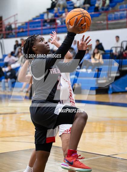 Thumbnail 3 in Holmes County Central @ Neshoba Central photogallery.