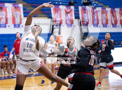 Thumbnail 2 in Holmes County Central @ Neshoba Central photogallery.