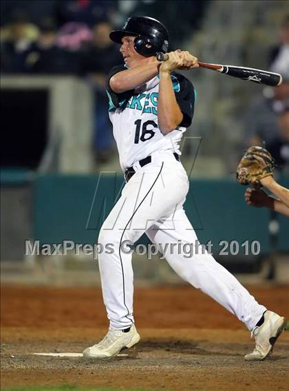 Thumbnail 3 in Sheldon vs. Franklin photogallery.