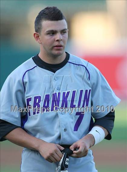 Thumbnail 2 in Sheldon vs. Franklin photogallery.