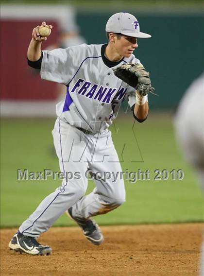 Thumbnail 3 in Sheldon vs. Franklin photogallery.