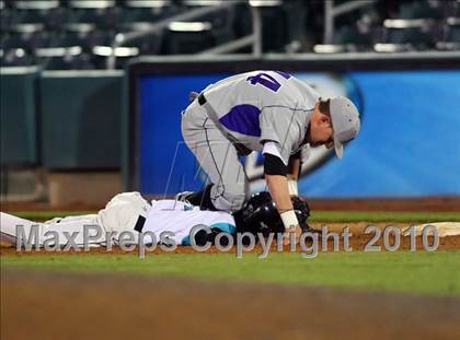 Thumbnail 2 in Sheldon vs. Franklin photogallery.