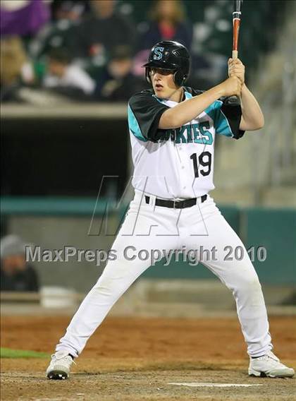 Thumbnail 3 in Sheldon vs. Franklin photogallery.