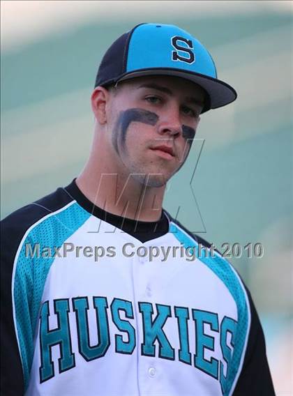 Thumbnail 3 in Sheldon vs. Franklin photogallery.
