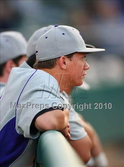 Thumbnail 3 in Sheldon vs. Franklin photogallery.