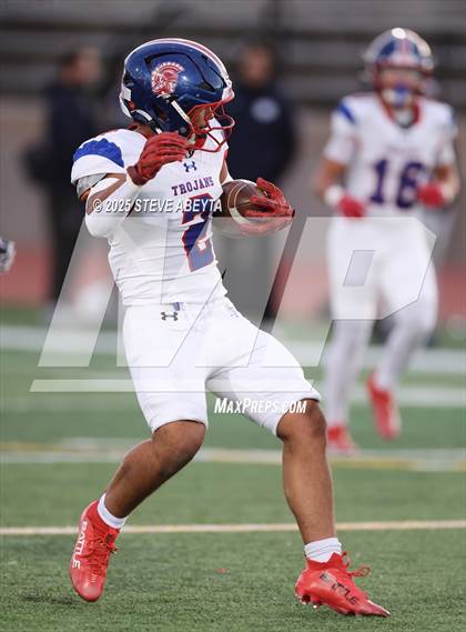 Thumbnail 2 in Fountain-Fort Carson @ Cherokee Trail (CHSAA 5A First Round) photogallery.