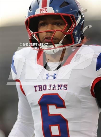 Thumbnail 2 in Fountain-Fort Carson @ Cherokee Trail (CHSAA 5A First Round) photogallery.