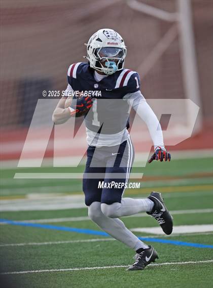 Thumbnail 2 in Fountain-Fort Carson @ Cherokee Trail (CHSAA 5A First Round) photogallery.