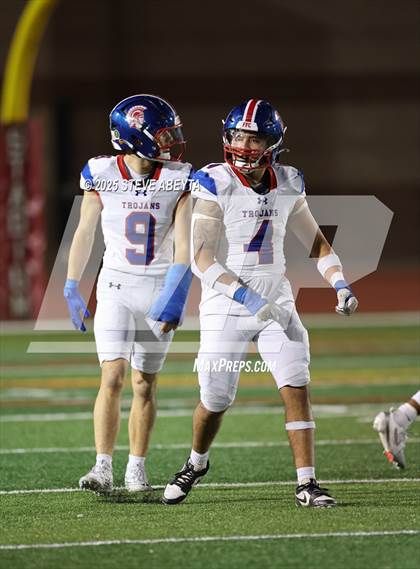 Thumbnail 2 in Fountain-Fort Carson @ Cherokee Trail (CHSAA 5A First Round) photogallery.