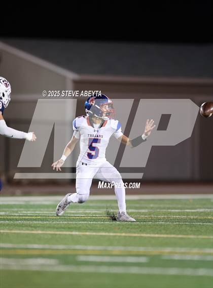 Thumbnail 3 in Fountain-Fort Carson @ Cherokee Trail (CHSAA 5A First Round) photogallery.