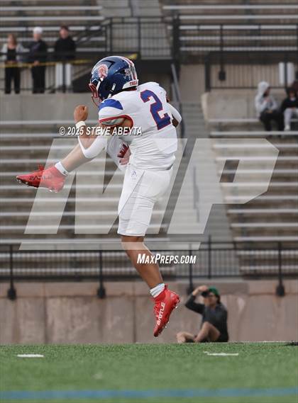 Thumbnail 3 in Fountain-Fort Carson @ Cherokee Trail (CHSAA 5A First Round) photogallery.