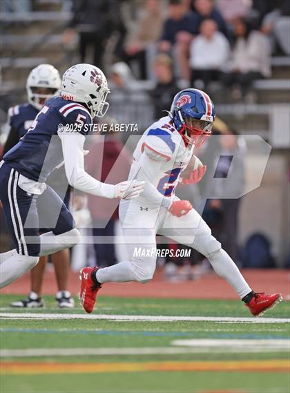 Thumbnail 1 in Fountain-Fort Carson @ Cherokee Trail (CHSAA 5A First Round) photogallery.