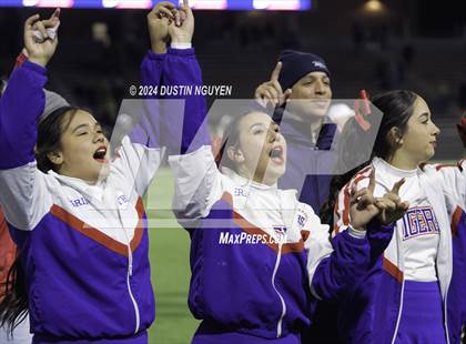 Thumbnail 2 in Tidehaven vs. Lexington (UIL 3A Division II Football Region 4 Quarterfinal) photogallery.