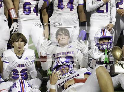 Thumbnail 2 in Tidehaven vs. Lexington (UIL 3A Division II Football Region 4 Quarterfinal) photogallery.