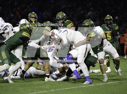 Thumbnail 1 in Tidehaven vs. Lexington (UIL 3A Division II Football Region 4 Quarterfinal) photogallery.