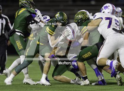 Thumbnail 2 in Tidehaven vs. Lexington (UIL 3A Division II Football Region 4 Quarterfinal) photogallery.