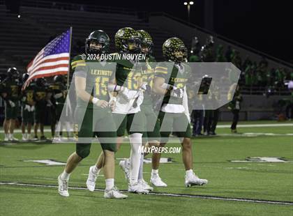 Thumbnail 1 in Tidehaven vs. Lexington (UIL 3A Division II Football Region 4 Quarterfinal) photogallery.