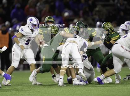 Thumbnail 1 in Tidehaven vs. Lexington (UIL 3A Division II Football Region 4 Quarterfinal) photogallery.
