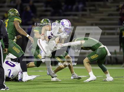 Thumbnail 2 in Tidehaven vs. Lexington (UIL 3A Division II Football Region 4 Quarterfinal) photogallery.