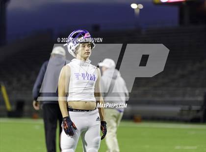 Thumbnail 3 in Tidehaven vs. Lexington (UIL 3A Division II Football Region 4 Quarterfinal) photogallery.