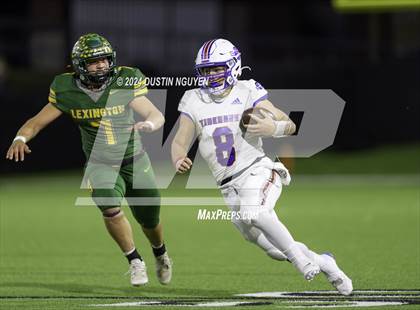 Thumbnail 1 in Tidehaven vs. Lexington (UIL 3A Division II Football Region 4 Quarterfinal) photogallery.