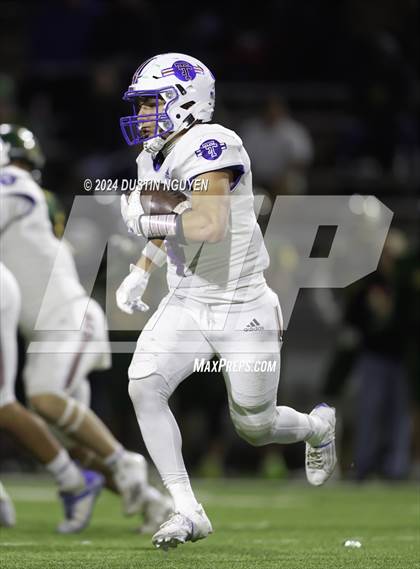 Thumbnail 1 in Tidehaven vs. Lexington (UIL 3A Division II Football Region 4 Quarterfinal) photogallery.