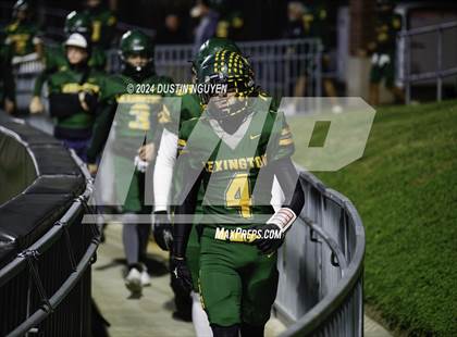 Thumbnail 2 in Tidehaven vs. Lexington (UIL 3A Division II Football Region 4 Quarterfinal) photogallery.