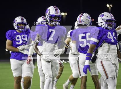 Thumbnail 3 in Tidehaven vs. Lexington (UIL 3A Division II Football Region 4 Quarterfinal) photogallery.