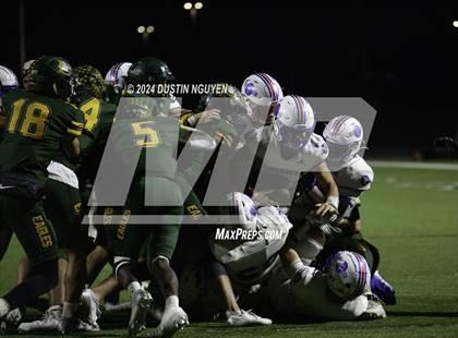 Thumbnail 1 in Tidehaven vs. Lexington (UIL 3A Division II Football Region 4 Quarterfinal) photogallery.