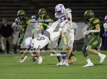 Thumbnail 3 in Tidehaven vs. Lexington (UIL 3A Division II Football Region 4 Quarterfinal) photogallery.