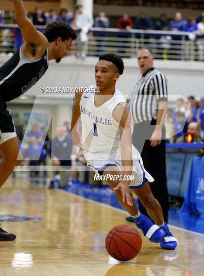 Thumbnail 3 in McCallie vs. IMG Academy photogallery.