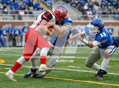 Thumbnail 2 in Fulton @ Newman Central Catholic photogallery.