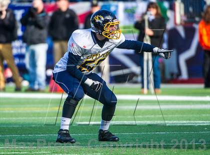 Thumbnail 3 in Littleton vs. Cohasset (MIAA Division 6 Final) photogallery.