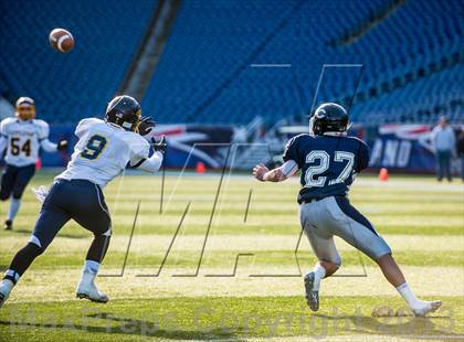 Thumbnail 1 in Littleton vs. Cohasset (MIAA Division 6 Final) photogallery.