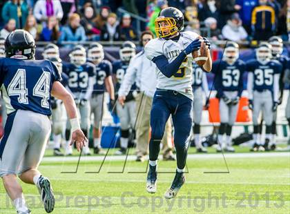 Thumbnail 1 in Littleton vs. Cohasset (MIAA Division 6 Final) photogallery.