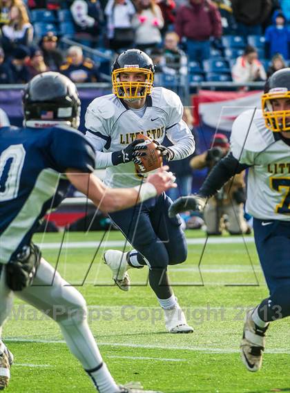 Thumbnail 1 in Littleton vs. Cohasset (MIAA Division 6 Final) photogallery.