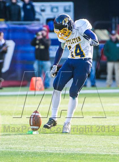 Thumbnail 1 in Littleton vs. Cohasset (MIAA Division 6 Final) photogallery.
