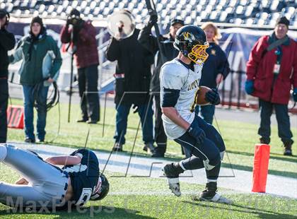 Thumbnail 2 in Littleton vs. Cohasset (MIAA Division 6 Final) photogallery.