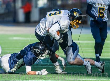 Thumbnail 3 in Littleton vs. Cohasset (MIAA Division 6 Final) photogallery.