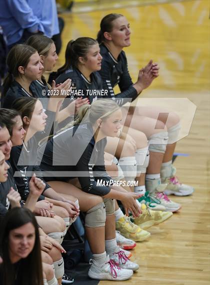 Thumbnail 1 in Lakeland vs Skyview (IHSAA 4A Quarter Final) photogallery.