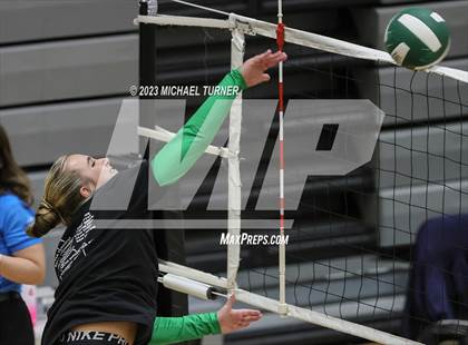 Thumbnail 1 in Lakeland vs Skyview (IHSAA 4A Quarter Final) photogallery.
