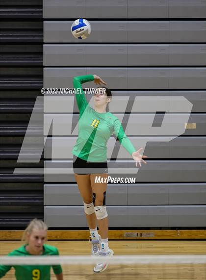 Thumbnail 1 in Lakeland vs Skyview (IHSAA 4A Quarter Final) photogallery.