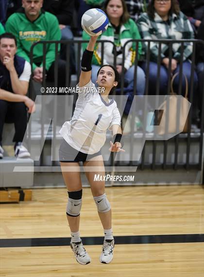 Thumbnail 3 in Lakeland vs Skyview (IHSAA 4A Quarter Final) photogallery.