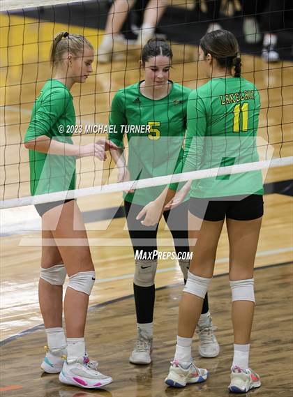 Thumbnail 1 in Lakeland vs Skyview (IHSAA 4A Quarter Final) photogallery.