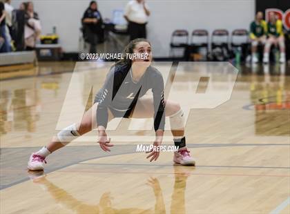 Thumbnail 3 in Lakeland vs Skyview (IHSAA 4A Quarter Final) photogallery.